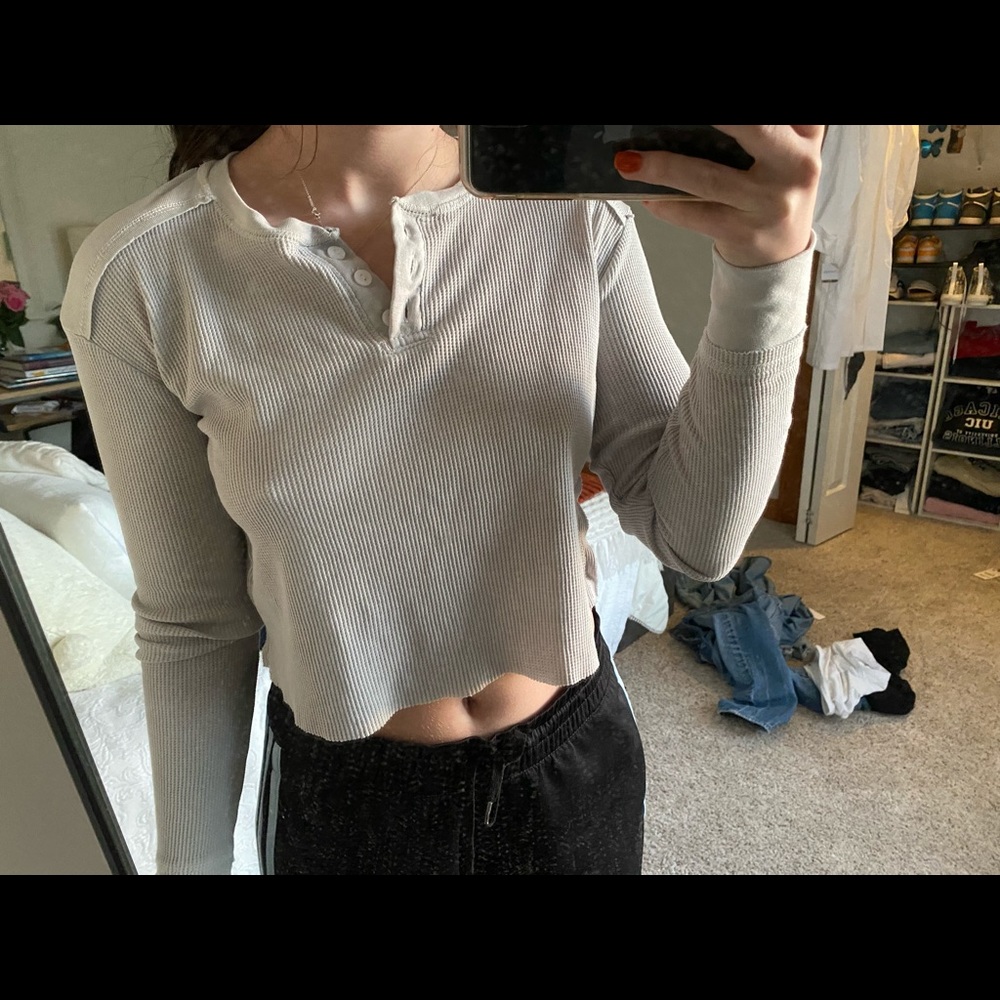 cropped henley